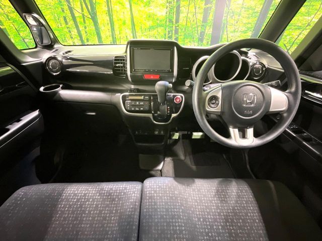 HONDA N BOX CUSTOM 2017