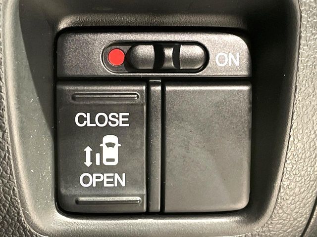 HONDA N BOX CUSTOM 2017