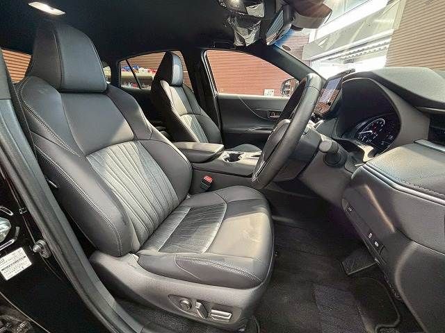 TOYOTA HARRIER 2WD 2024