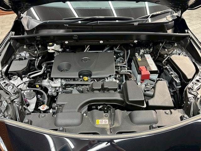 TOYOTA HARRIER 2WD 2024