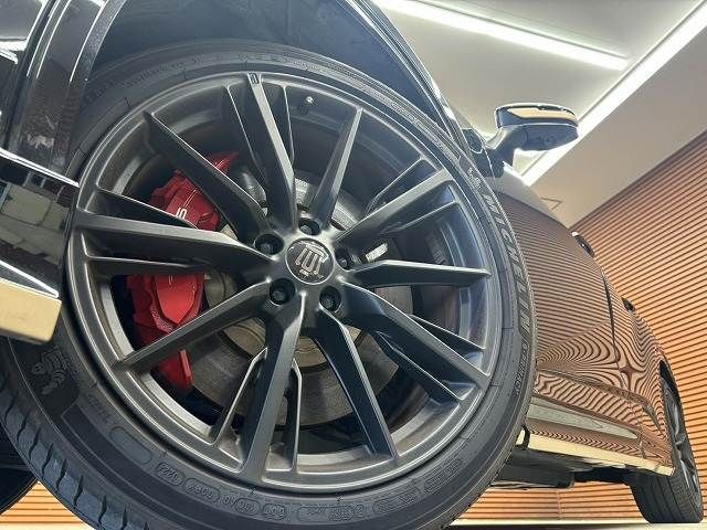 TOYOTA CROWN SPORT 2024