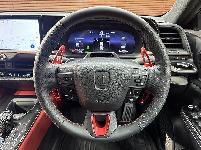 TOYOTA CROWN SPORT 2024