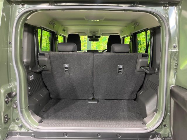 SUZUKI JIMNY NOMADE 2025