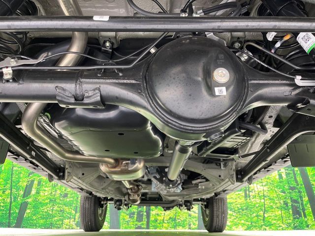 SUZUKI JIMNY NOMADE 2025