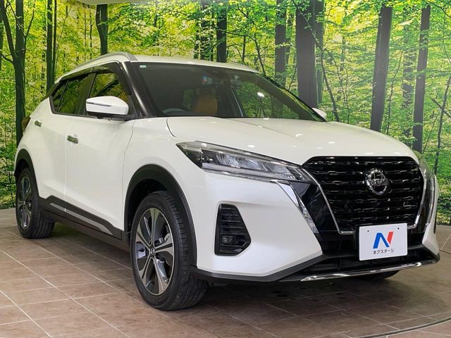 NISSAN KICKS 2020