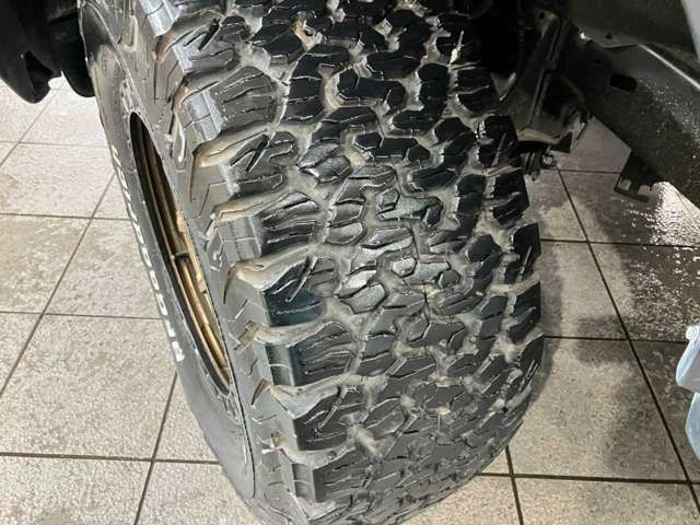 TOYOTA HILUX 4WD 2021