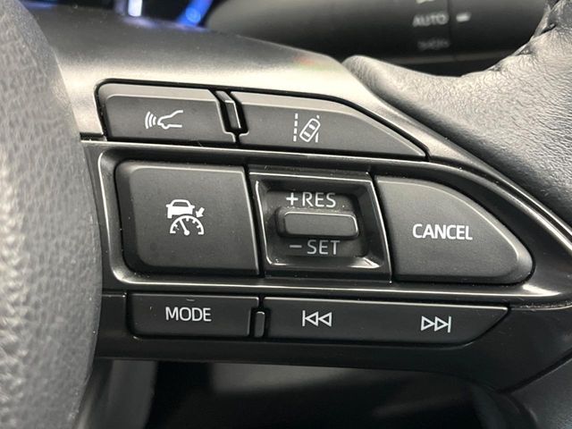 TOYOTA YARIS CROSS HYBRID 2023