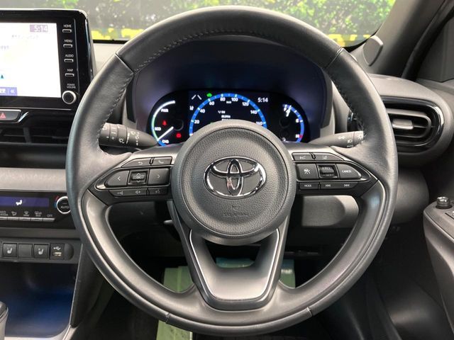 TOYOTA YARIS CROSS HYBRID 2023