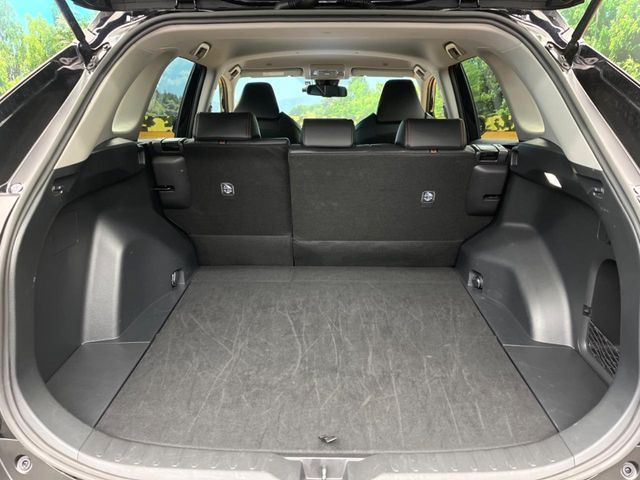 TOYOTA RAV4 4WD 2025