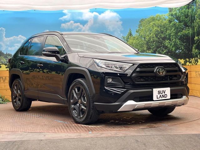 TOYOTA RAV4 4WD 2025