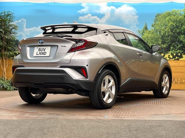 TOYOTA C-HR 2018