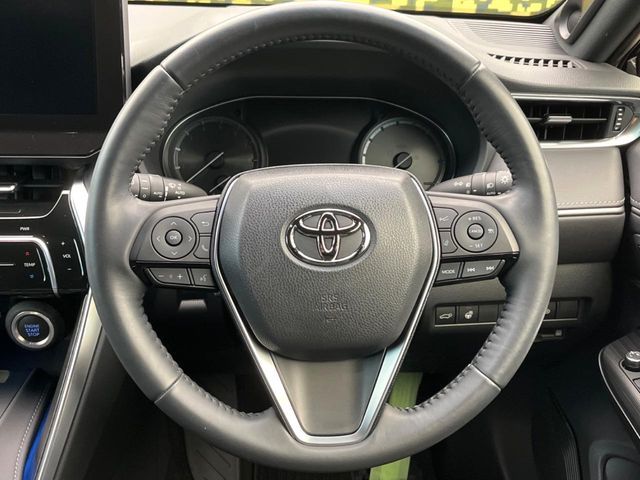 TOYOTA HARRIER 2WD 2022