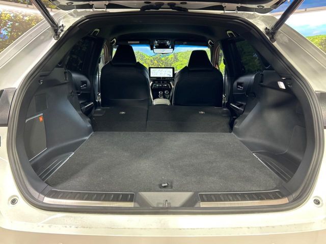 TOYOTA HARRIER 2WD 2023