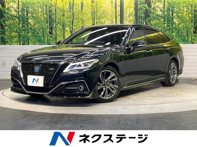 TOYOTA CROWN sedan hybrid 2022