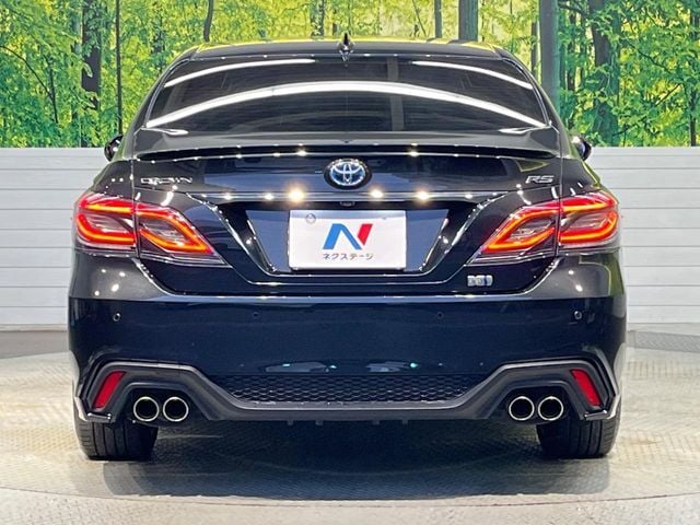 TOYOTA CROWN sedan hybrid 2022