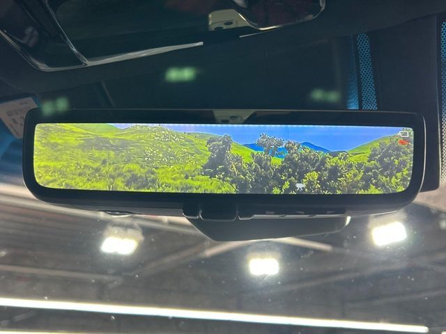 TOYOTA HARRIER HYBRID 2023