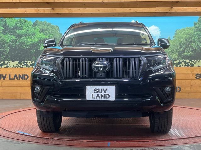 TOYOTA LANDCRUISER PRADO 2023