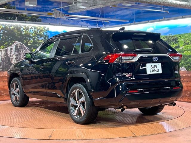 TOYOTA RAV4 PHV 2020