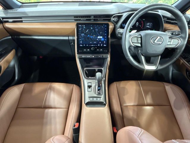 TOYOTA LEXUS LBX 2024