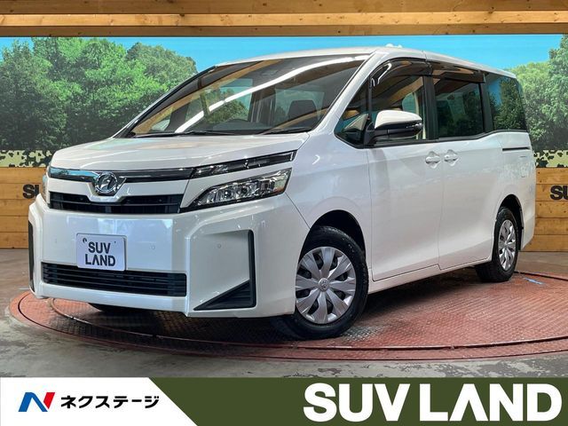 TOYOTA VOXY 2019