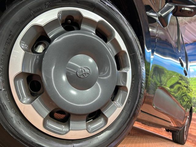 TOYOTA SIENTA HYBRID 2022