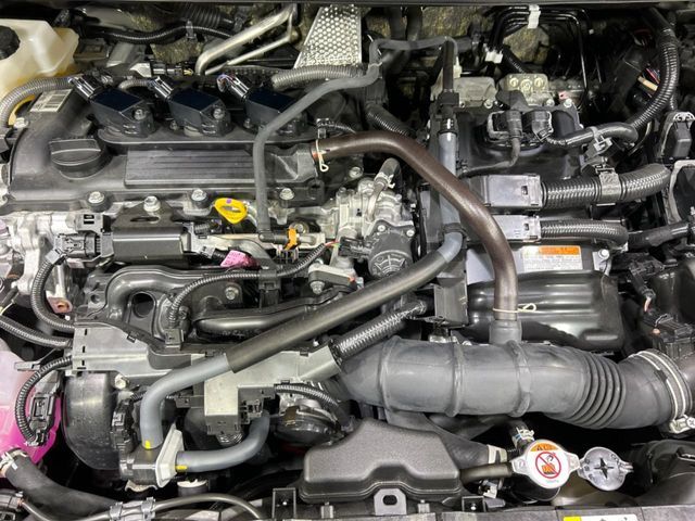 TOYOTA SIENTA HYBRID 2022