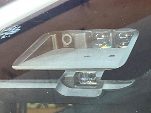 MITSUBISHI DELICA D:5 4WD 2023