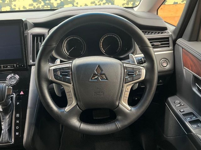 MITSUBISHI DELICA D:5 4WD 2023