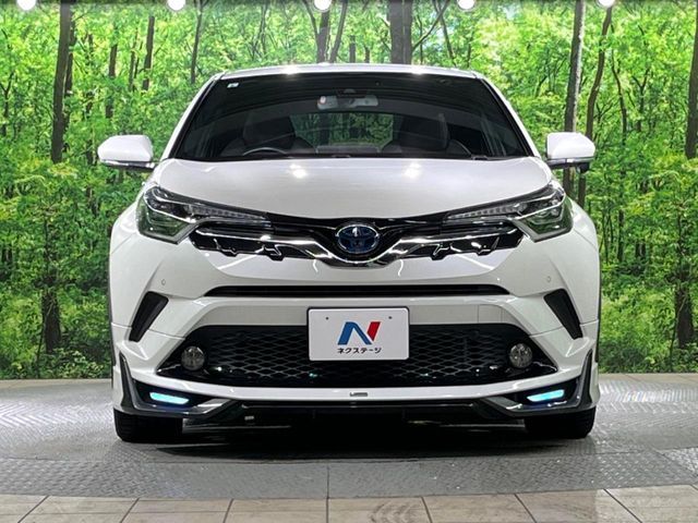 TOYOTA C-HR 2017