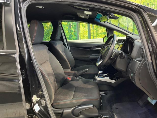 HONDA FIT HYBRID 2016