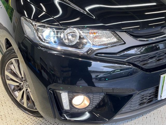 HONDA FIT HYBRID 2016