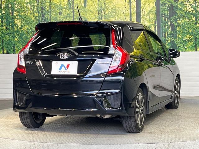 HONDA FIT HYBRID 2016