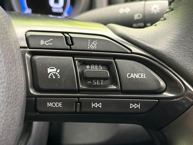 TOYOTA YARIS CROSS 2023