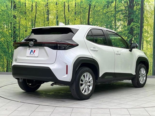 TOYOTA YARIS CROSS 2023
