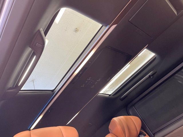 TOYOTA VELLFIRE  HYBRID 2024