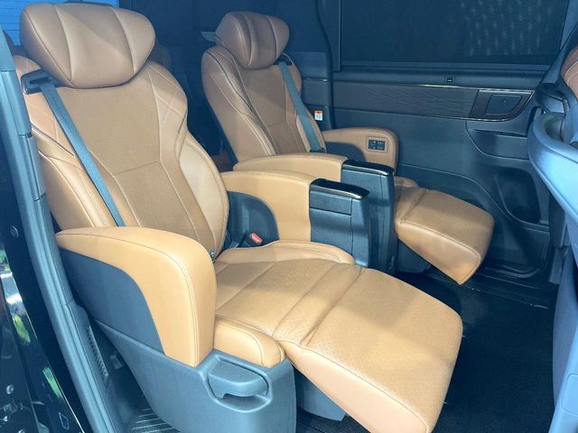 TOYOTA VELLFIRE  HYBRID 2024