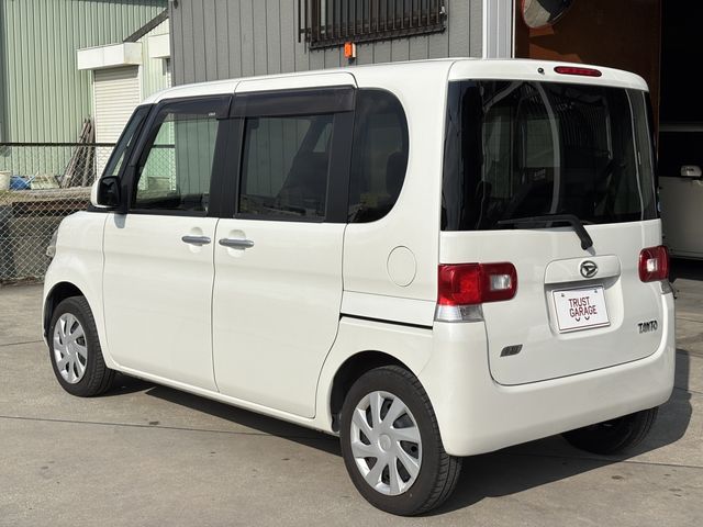 DAIHATSU TANTO 2013