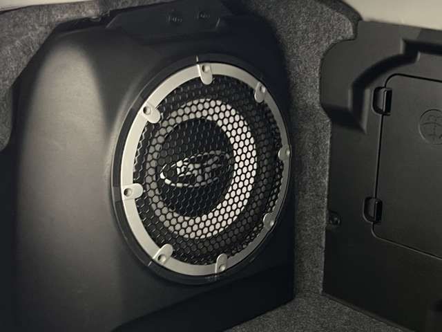 MITSUBISHI LANCER  4WD 2012