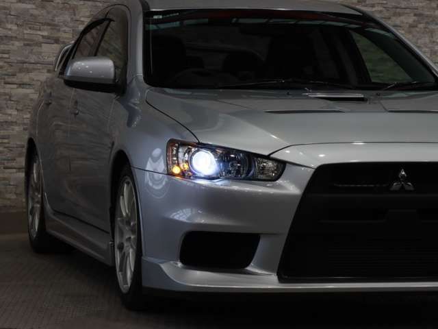 MITSUBISHI LANCER  4WD 2012
