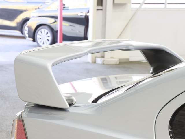 MITSUBISHI LANCER  4WD 2012