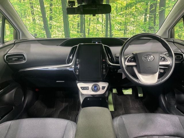 TOYOTA PRIUS PHV 2019