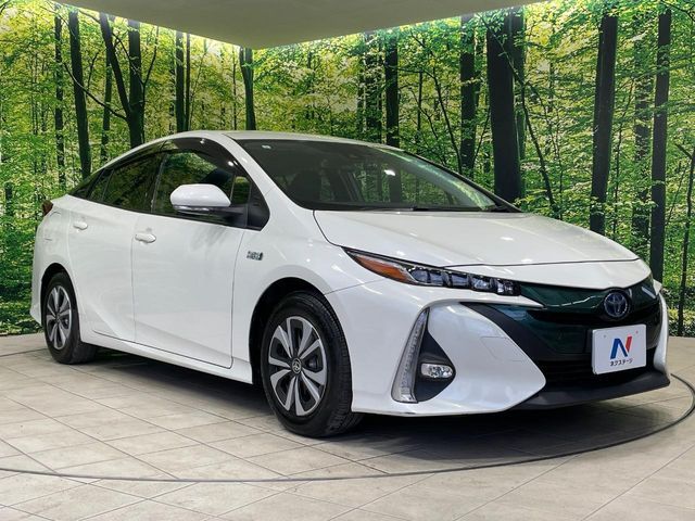 TOYOTA PRIUS PHV 2019