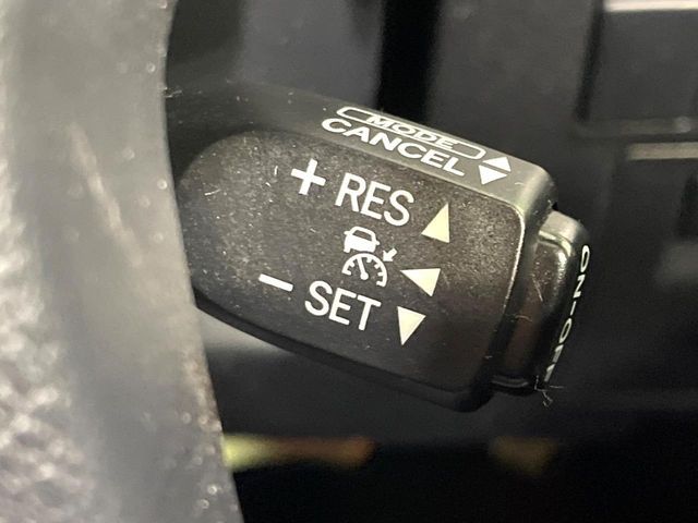 TOYOTA ALPHARD hybrid 4WD 2015