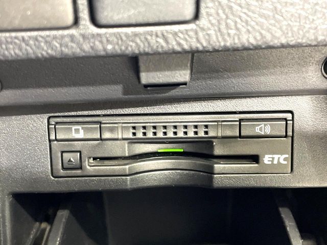 TOYOTA ALPHARD hybrid 4WD 2015