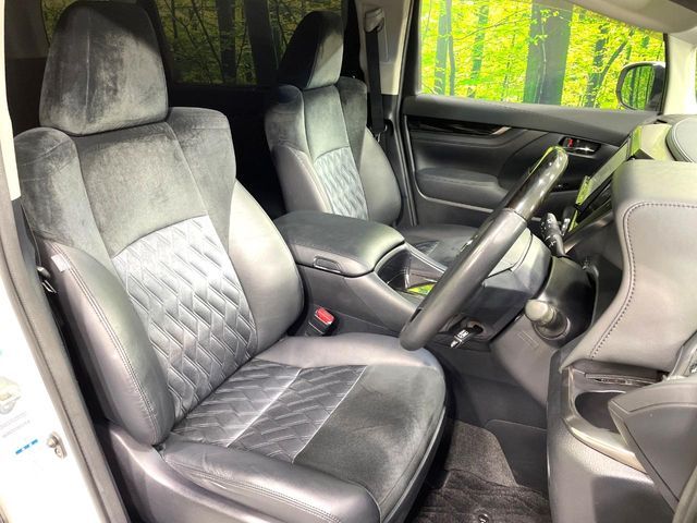 TOYOTA ALPHARD hybrid 4WD 2015