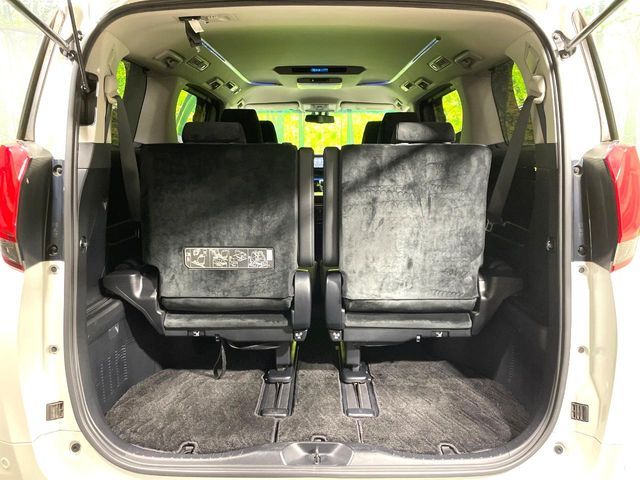 TOYOTA ALPHARD hybrid 4WD 2015