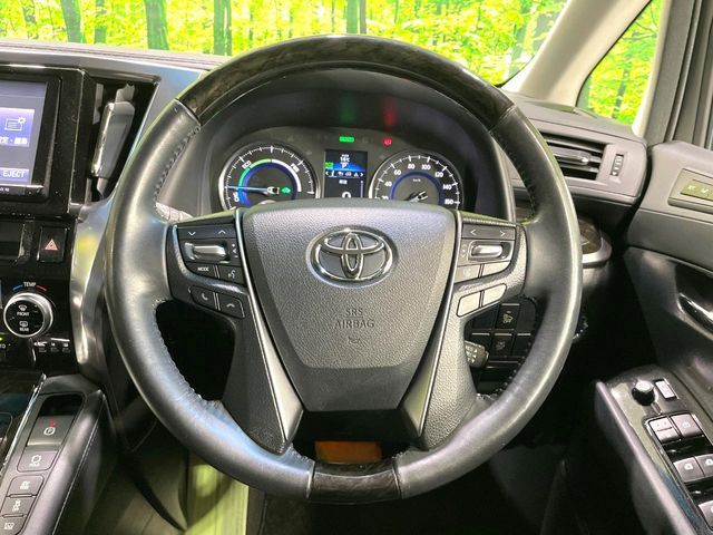 TOYOTA ALPHARD hybrid 4WD 2015