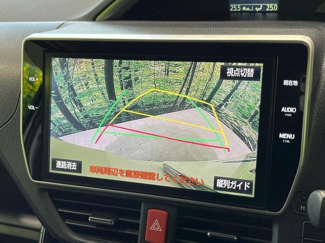 TOYOTA VOXY 4WD 2017