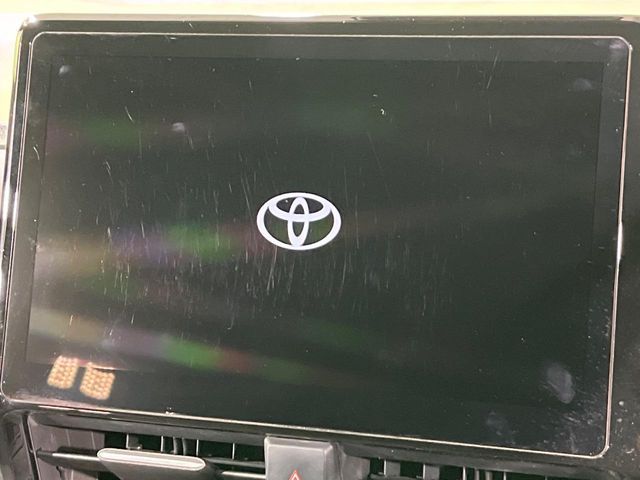 TOYOTA NOAH HYBRID 4WD 2022