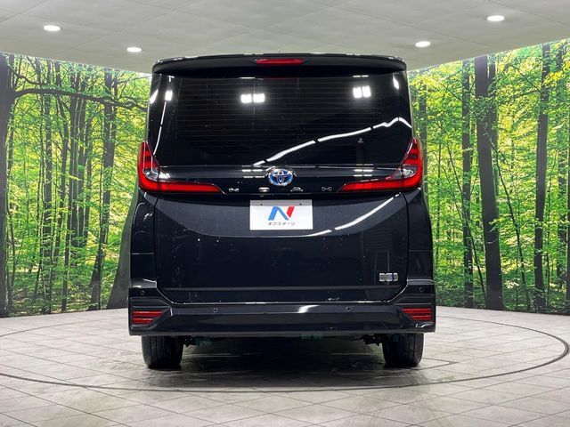 TOYOTA NOAH HYBRID 4WD 2022